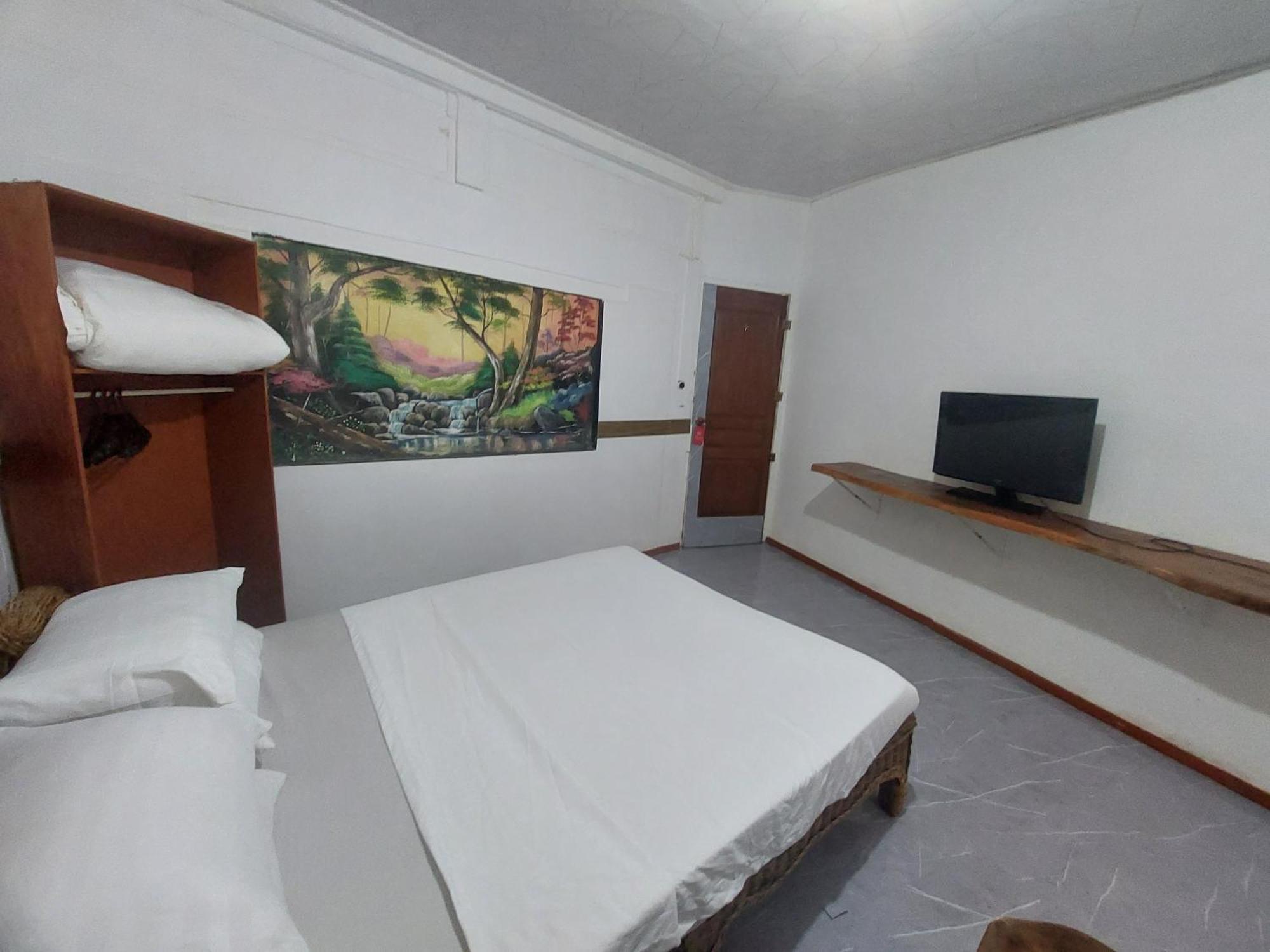 Larmar Bed And Breakfast Puerto Princesa Kültér fotó