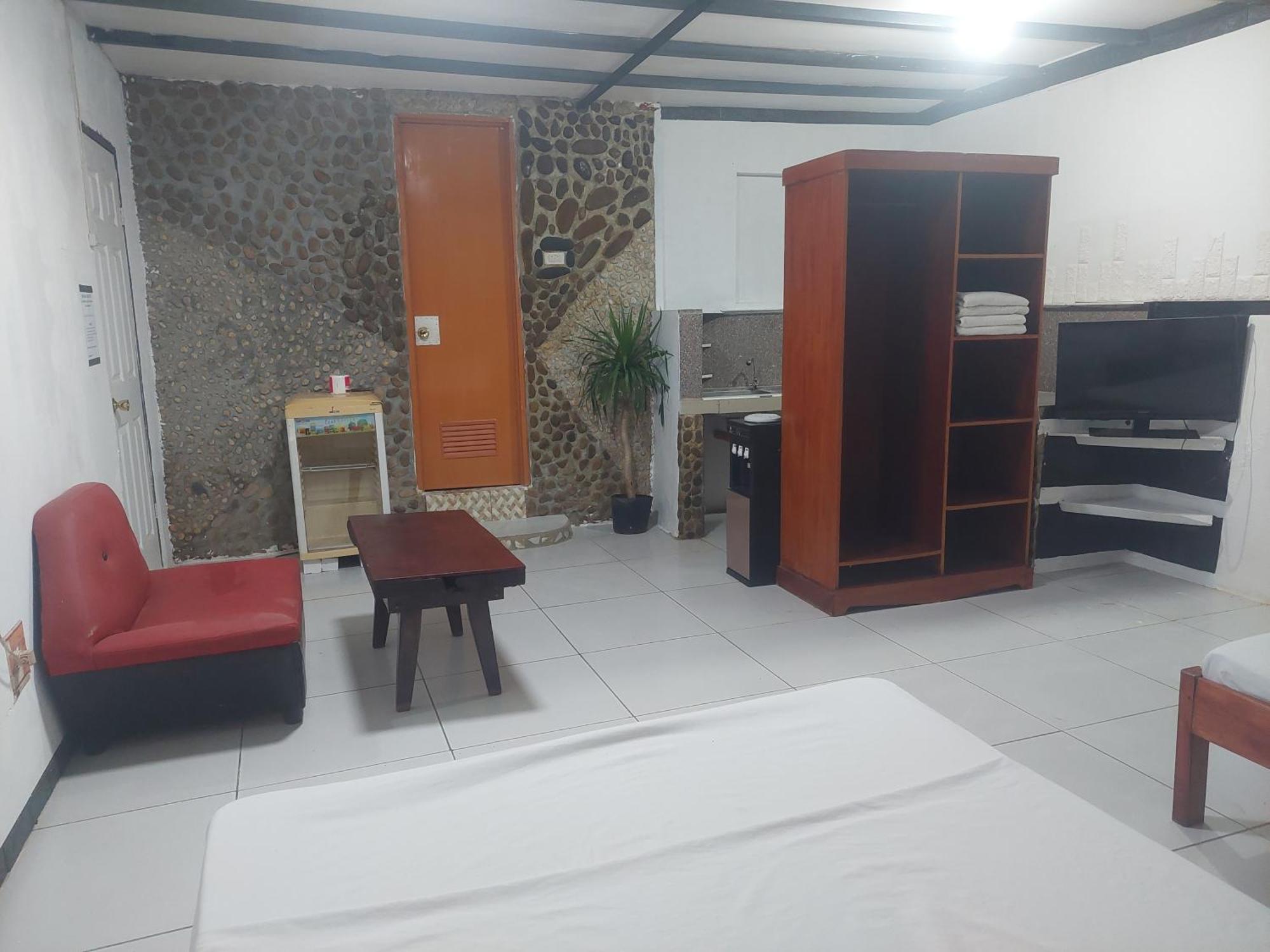 Larmar Bed And Breakfast Puerto Princesa Kültér fotó