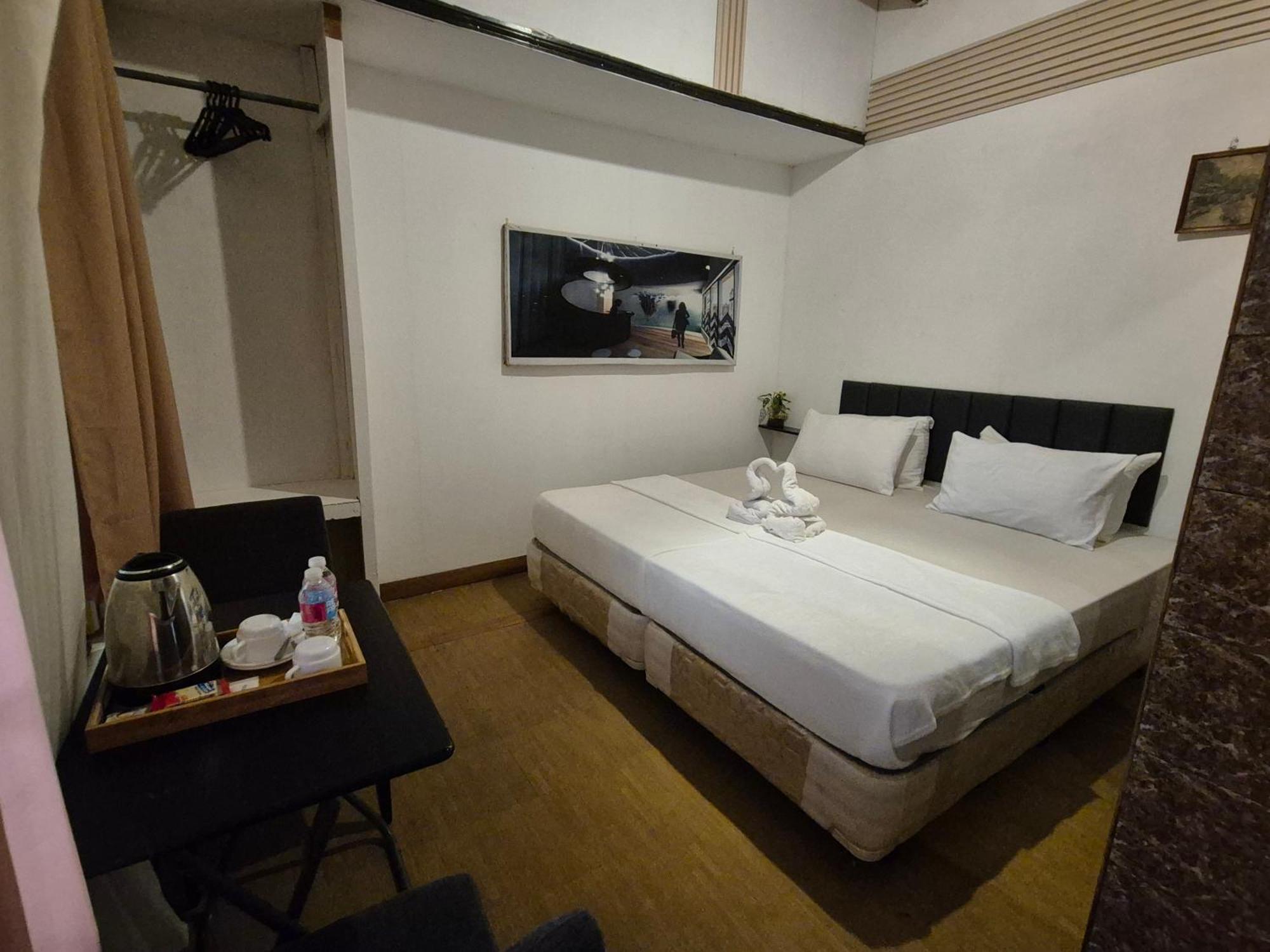 Larmar Bed And Breakfast Puerto Princesa Kültér fotó